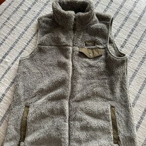 L.L. Bean women’s olive/tan fleece vest